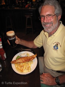 Arriving in England, it was time to pop into a pub have pint ale and some proper fish & chips.