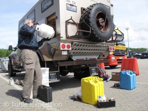 Repacking the truck went quickly. Our full propane tanks had not been a problem because they were not mounted outside.