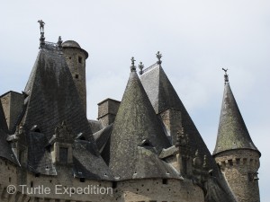 The roof tops all had these interesting figures depicting Alchemists and other things.