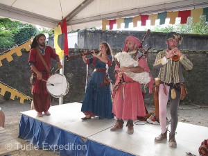 Troubadours perform in the streets and the town takes on an aire of its Medieval history.