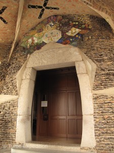 Above the entrance of the crypt were many religious symbols.