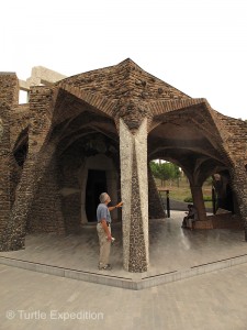 Gaudí chose materials from many different sources including misshaped bricks and slag from a nearby smelter.