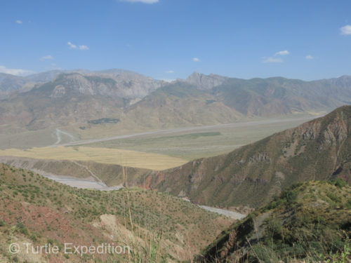 The dirt track (read major highway) led us high up into the mountains.