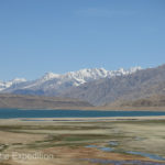 Somewhere on Yashikul Lake were supposedly nice hot springs to be found.