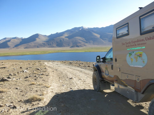 We were following a track along Yashikul Lake.