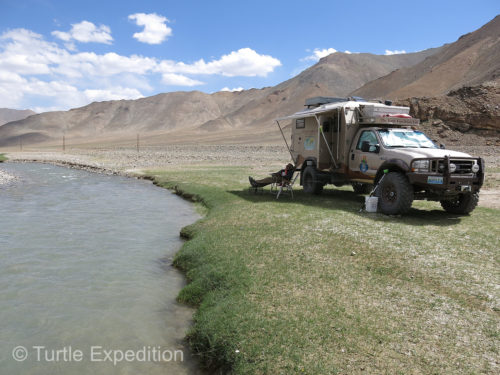 We could have easily stayed here for a couple of days but China was calling.