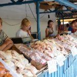 Very fresh chicken and even fresher lamb. Quick, follow that cart to the butcher stand.