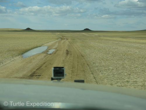 Yes, one of these two-tracks wandering across the grasslands was the “National Highway”. Often the question was, which one?