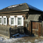 These cozy old houses with the pretty windows made us think of our 1996 trip.