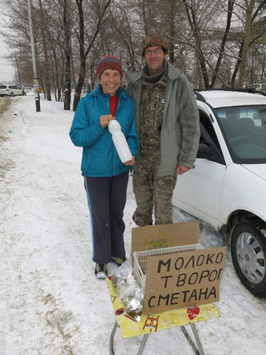 In the morning this man was selling fresh milk. He welcomed us to Khabarovsk with a complementary liter.
