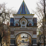 In 1891, Tsarevich Nikolai traveled from St. Petersburg by sea via Tokyo to officially open the beginning of the Vladivostok train station and the Trans Siberian railroad construction. The original Prince Nikoli Arch was commemorating the occasion. Destroyed during the revolution, it was exquisitely rebuilt in 2003.