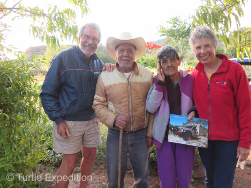 We were happy to see the old horseback guide Bule and his wife on their ranch outside San Javier.