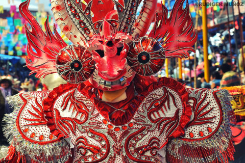 In Oruro, the Carnival tells the story of how the Spaniards conquered the Aymara and Quechua populations of the Andes.